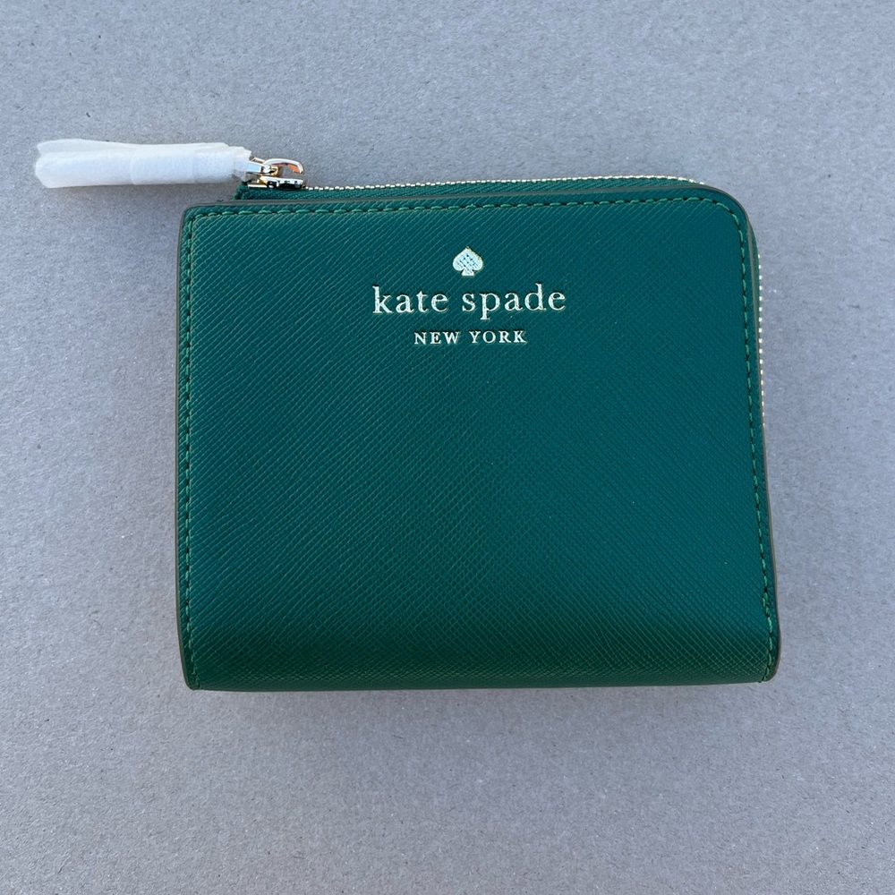 NWT Kate Spade Schuyler Small L Zip Bifold Wallet in Deep Jade Green
